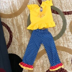 Disney outfit